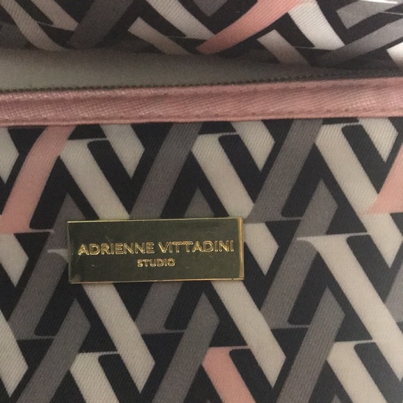Adrienne Vittadini Cosmetic Case Set - Picture 3 of 8